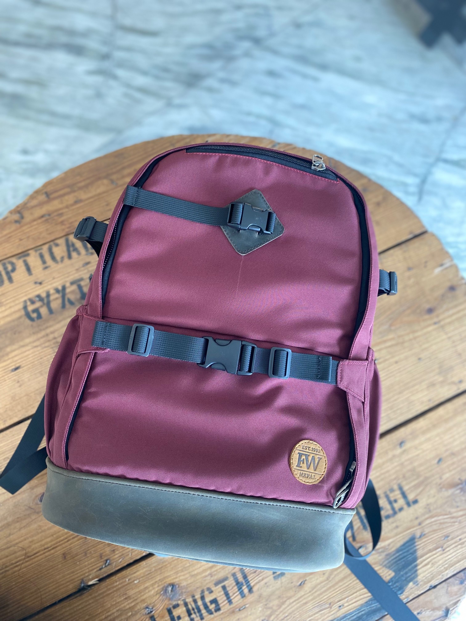 FW KNAPSACK CAMERA BACKPACK